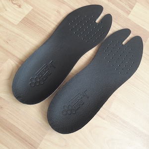 Tabi leather orthopedic insoles for indoor split-toe slippers, jika tabi boots and sport shoes - Japanese Gifts for him or her