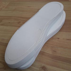 White Rubber Sneaker Sole – Thick Rubber Base with Textured Grip & Flexible Design for DIY Shoe Crafting