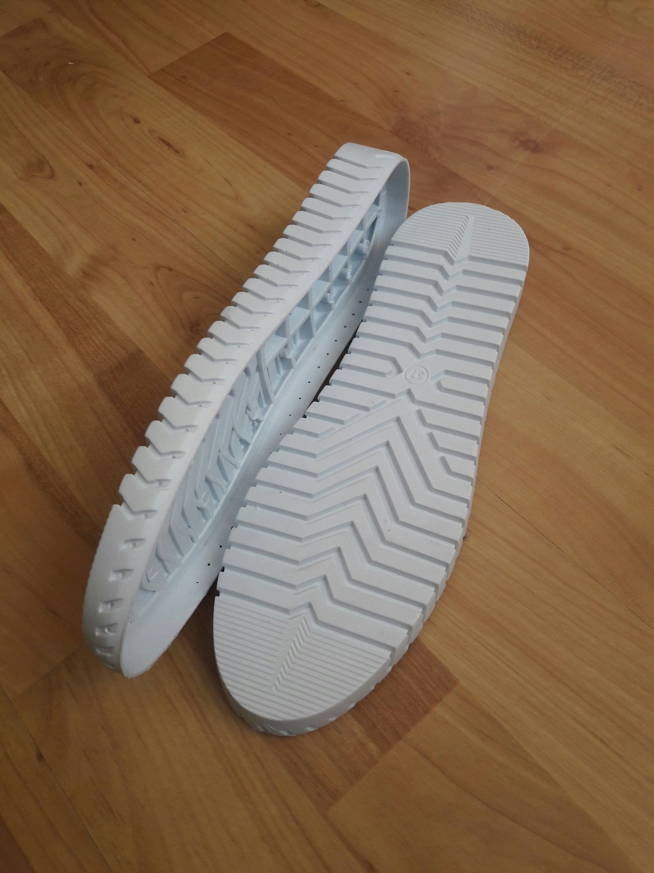 Semelle Extérieure En Caoutchouc Pour Chaussons Tricotés Main - Taille 37, Blanc - Matériau Loisirs Créatifs