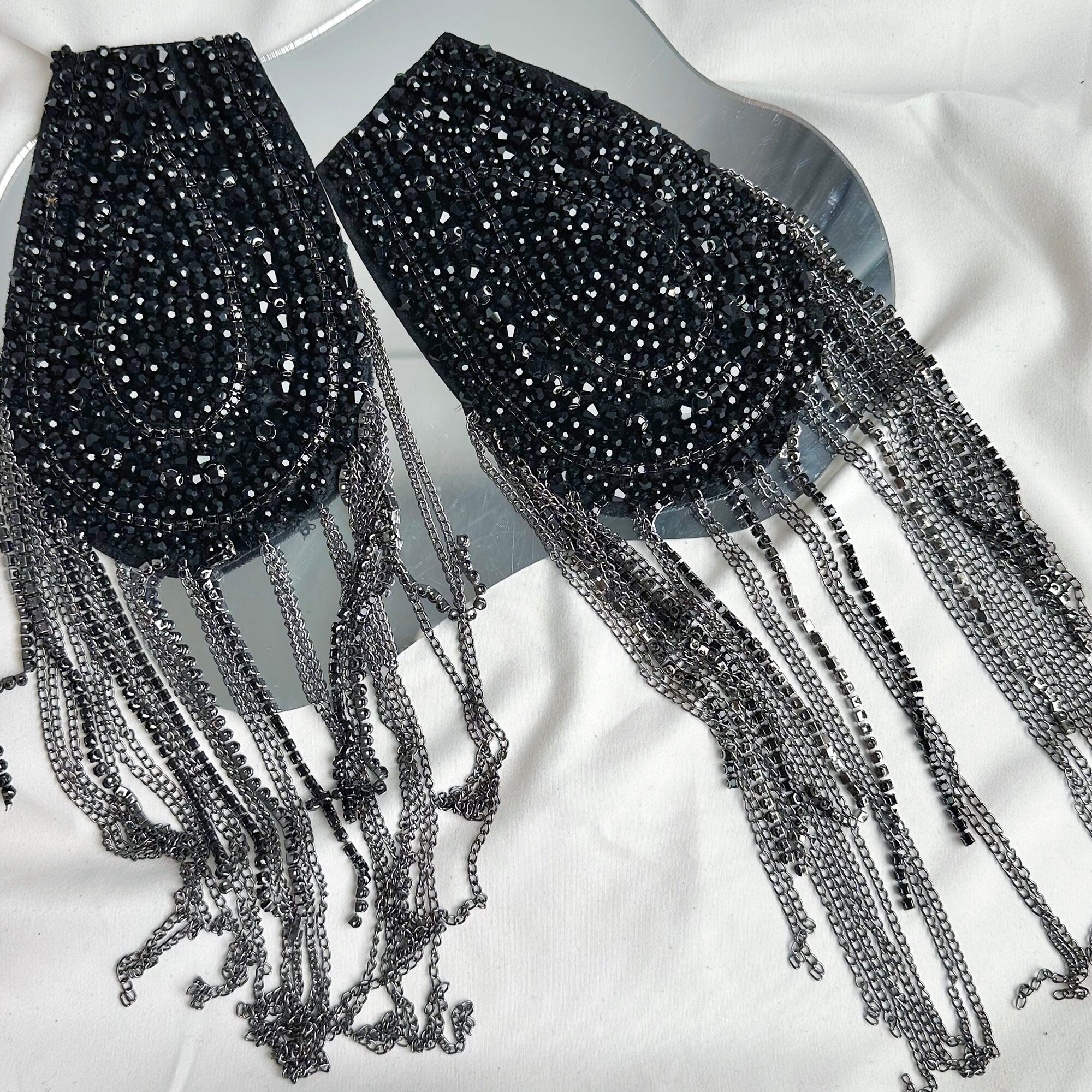 2 épaulettes Strass SUPERFINDINGS - Épaulettes Perles Cristal Avec épingle, Style Rétro Militaire