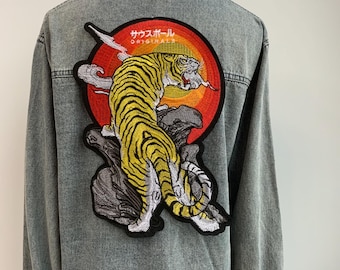Vintage-style Japanese Tiger patch | embroidered fierce animal iron on patch