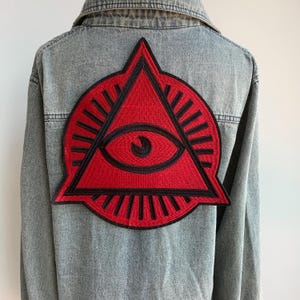 Red Triangle All-Seeing Eye Embroidered Patch – Gothic Occult Iron-On Patch for Jackets & Hoodies