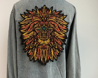 Großer Gestickter Löwenkopf Aufnäher zum Aufbügeln - Applikation für individuelles Kleidungsstück