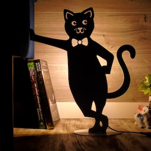 Leaning Cat Metal Night Lamp, Unique Artistic Design, Perfect For Bedroom Decor, Ideal Cat Lover Gift