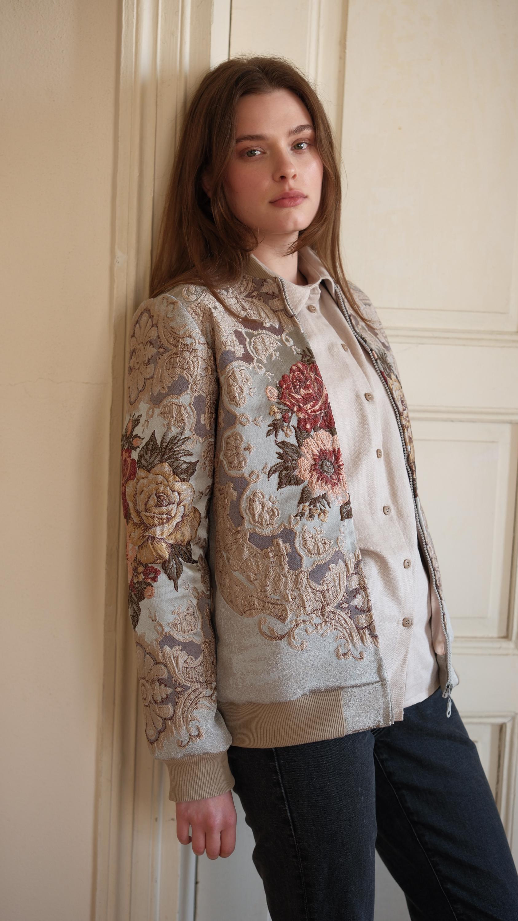 Gobelin Fabric Tapestry Jacket, Blue Floral Zip-up Coat Gobelin Fabric Tapestry Jacket, Blue Floral Zip-up Coat