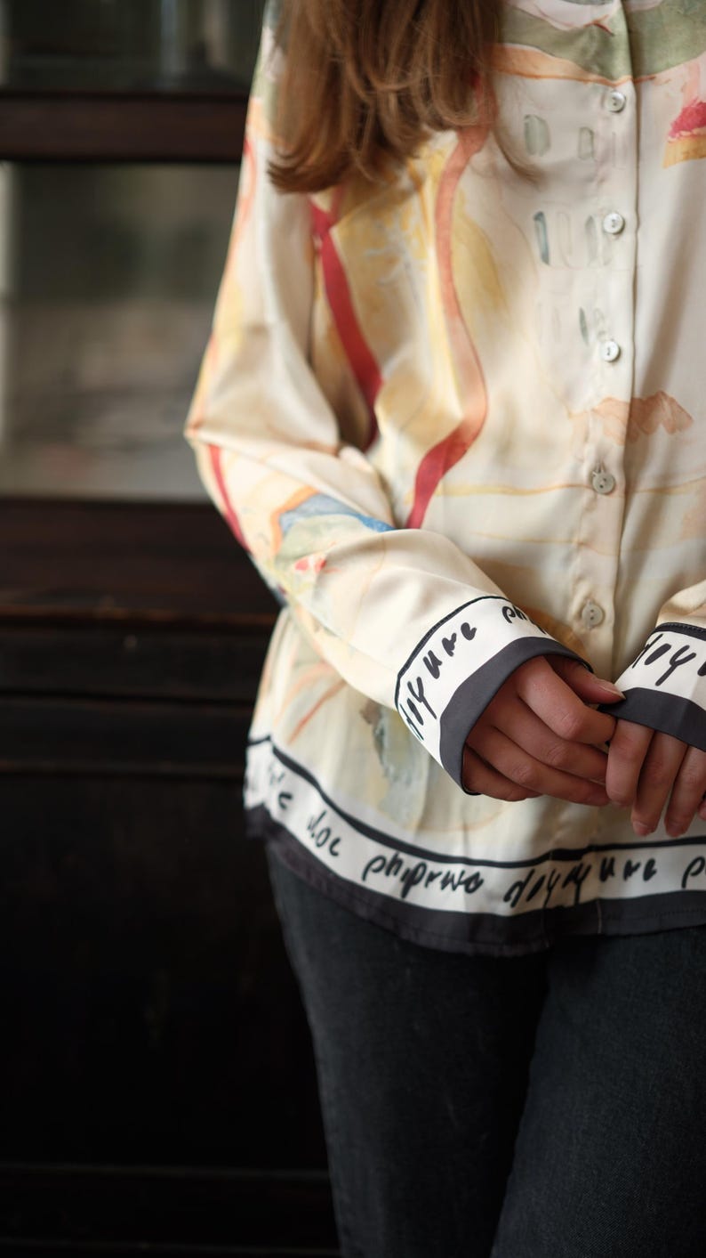 Modern And Sophisticated Unique Satin Pattern Print Button-Down Loose Shirt