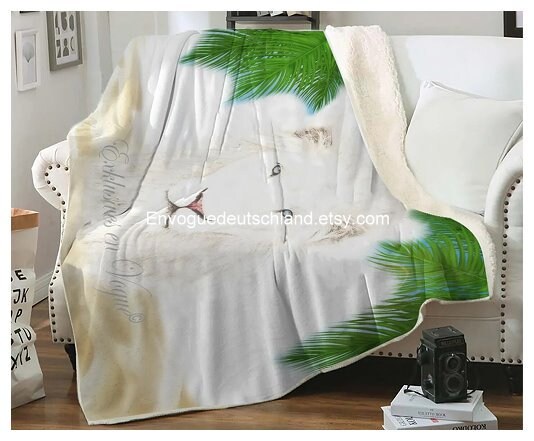 Hot] Louis Vuitton Luxury Brand white and gray Fleece Blanket - Alishirts