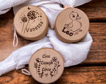 Personalized wooden yo-yo, individual engraving, gift idea for various occasions e.g. children's birthday, school enrollment, motor skills game