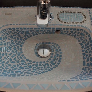 Washbasin vanity mosaic