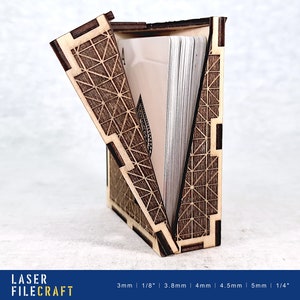 Caja de almacenamiento de baraja de cartas. Bisagras vivas. 3 mm, 1/8 pulg., 3,8 mm, 4 mm, 4,5 mm, 1/4 pulg. Archivos cortados con láser. SVG, AI, LBRN2 (producto digital)