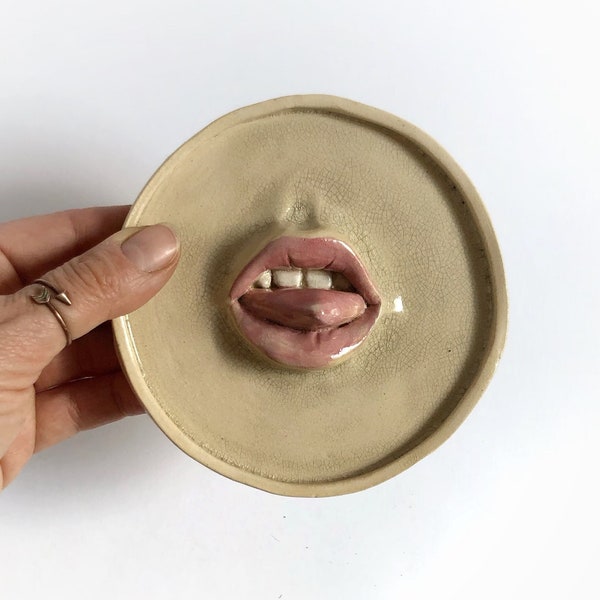 Ceramic jewelry plate, Incense holder burner, Decorative Plate, Ceramic Jewelry Dish, Ceramik Mouth wall decor, Bedroom decor, Ring Dish