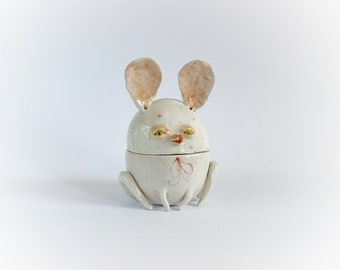 Ceramic mouse box, Mouse lover gift, wedding gift, Office decor, Jewelry storage, Baby shower gift, Ooak home decor, Ceramic masterpiece