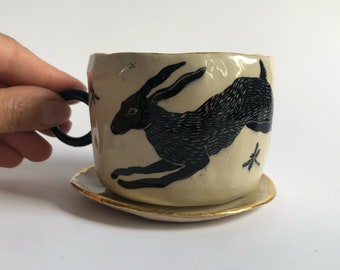 Hand-Painted Hare Mug: Black & Gold Ceramic Coffee Cup