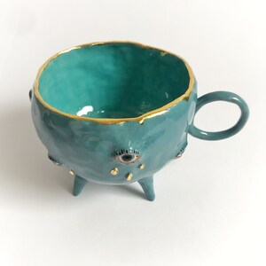 Ceramic eye tears motif