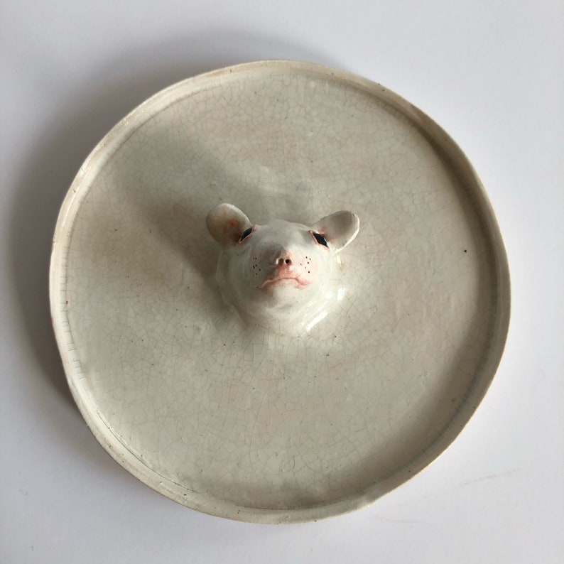 Decoración de pared de ratón, Plato de joyería de cerámica, Decoración de pared de estilo vintage, Centro de mesa de dormitorio, Plato de anillo de cerámica, Regalo para amantes de los ratones imagen 4