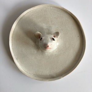 Decoración de pared de ratón, Plato de joyería de cerámica, Decoración de pared de estilo vintage, Centro de mesa de dormitorio, Plato de anillo de cerámica, Regalo para amantes de los ratones imagen 5