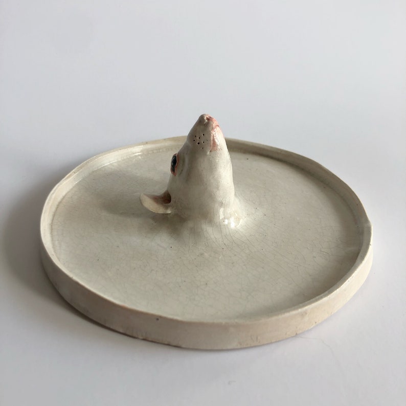 Decoración de pared de ratón, Plato de joyería de cerámica, Decoración de pared de estilo vintage, Centro de mesa de dormitorio, Plato de anillo de cerámica, Regalo para amantes de los ratones imagen 2