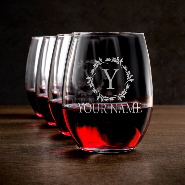 Custom Wine Glasses, Personalized Engraved Stemless Single or Set of 4, for Family Reunion Party Celebration Home Bar, Wreath Monogram