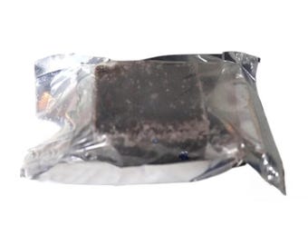 Cuadrado perfumado de almizcle ámbar | Jamid de almizcle negro sólido | Perfume árabe | مسك أسود جامد