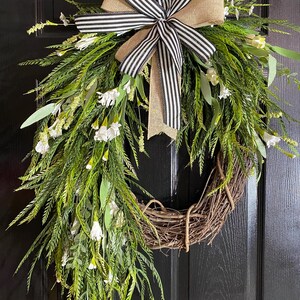 Beaded Fern Grass Wreath, Farmhouse Wreath, Spring Bead Year Round Wreath, Grapevine Wreath, Front Door Wreath, Bow Wreath, Door Wreath.
