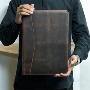 Organizador de portfólio de couro Padfolio profissional de negócios para homens e mulheres, documento, cartão, cheque, iPad, caneta, escrita, bloco de notas, suporte legal