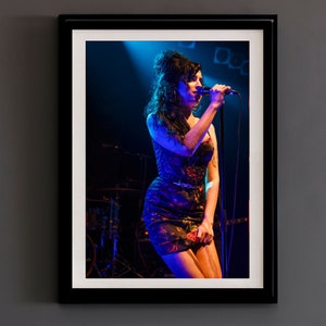 Amy Winehouse Photographic Print, Live Music Wall Art, Concert photography - Back to black tour poster