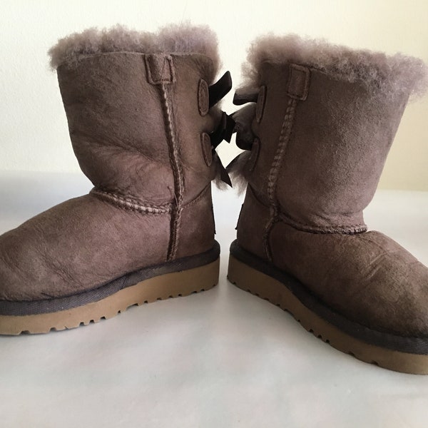 Bailey Bow Uggs - Etsy