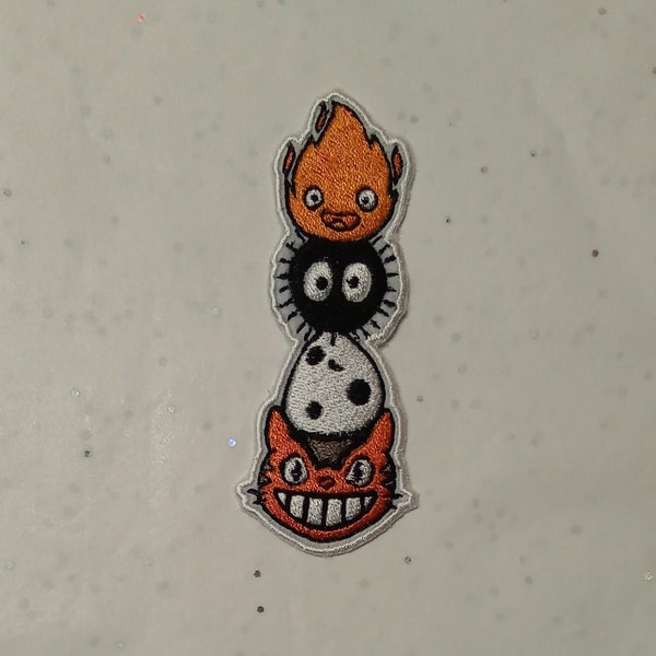 Chat bus, Ghost, charbonnier, feux flamme, patch thermocollant brodé 10 cm x 4 cm