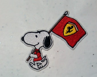 Patch thermocollant brodé, Snoopy Ferrari, sport, automobile, supporter