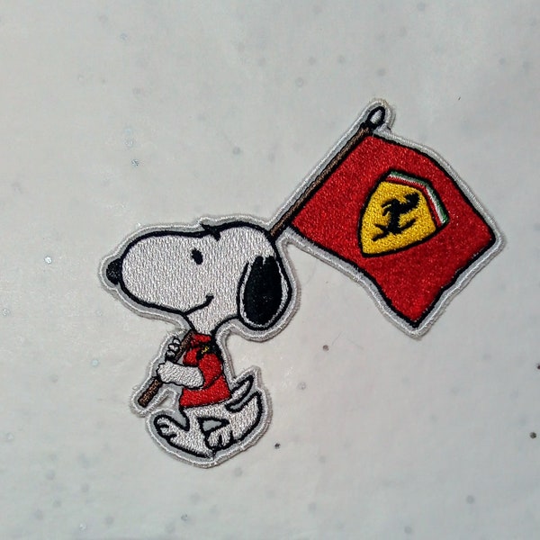 Patch thermocollant brodé, Snoopy Ferrari, sport, automobile, supporter