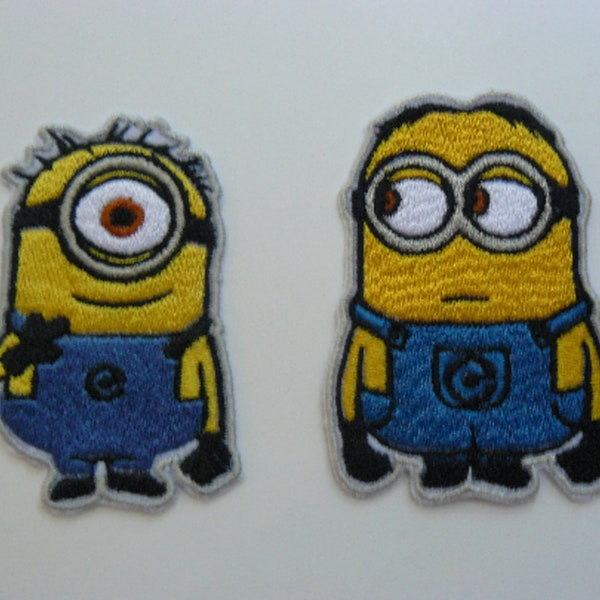 Patchs thermocollants brodés personnages Minions. 8,5 cm x 6 cm