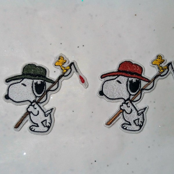 Embroidered iron-on patch Snoopy fisherman, fishing rod