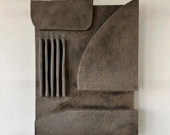 Minimalist 3D Textured Wall Art: Charcoal Gray Abstract Sculpture