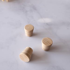Pomelli conici in legno di quercia per mobili - Piccole maniglie coniche per cassetti, pomelli in legno minimalisti, accessori per mobili fai da te