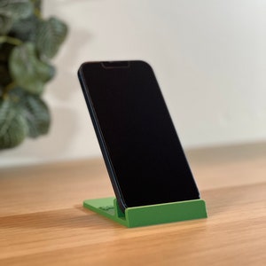Customizable phone holder