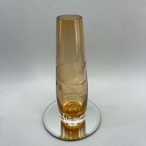 Caithness Golden Art Glass Bud Vase Etched Bird Pattern