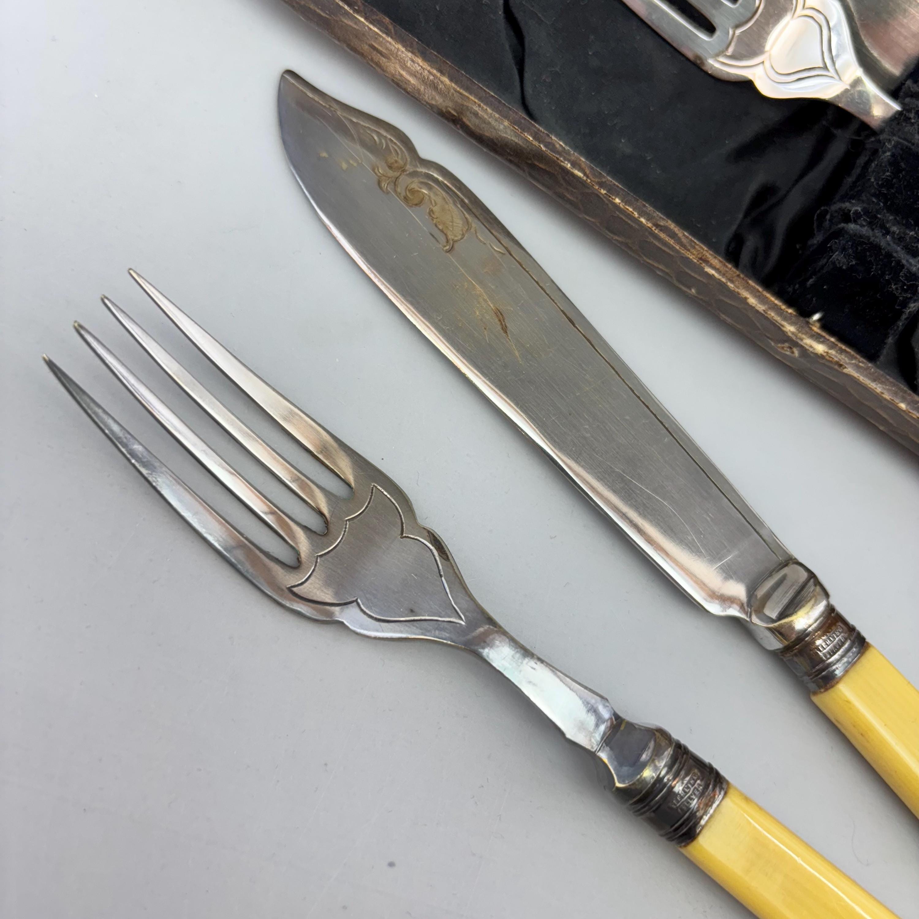 Vintage EPNS England Fish Knife & Fork Cutlery Set Original