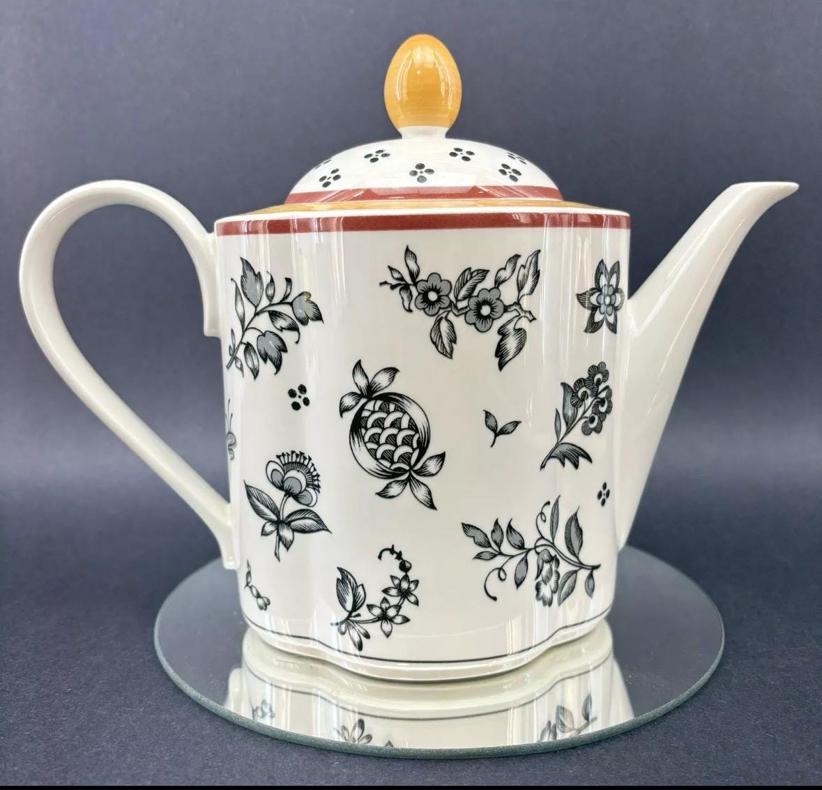 Villeroy and Boch Switch Plantation Coffee Pot Teapot Porcelain
