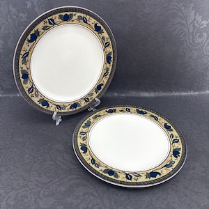 Mikasa Intaglio Arabella Dinner Plates 11&quot; set of 4 | tableware