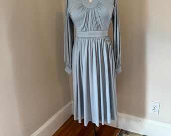 Vintage 1970's Powder Blue Polyester Keyhole neck Donald Brooks Dress Small