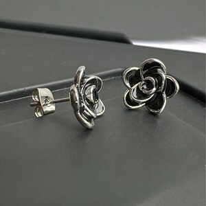 Floral Stud Stainless Steel Earring Rose Viking Men & Women
