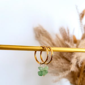 Orecchini a cerchio Boho rotondi con pendente in pietra naturale| grandi creoli dorati| Fatto a mano| pietra verde regalo minimalista boho hippie placcato oro| Caea