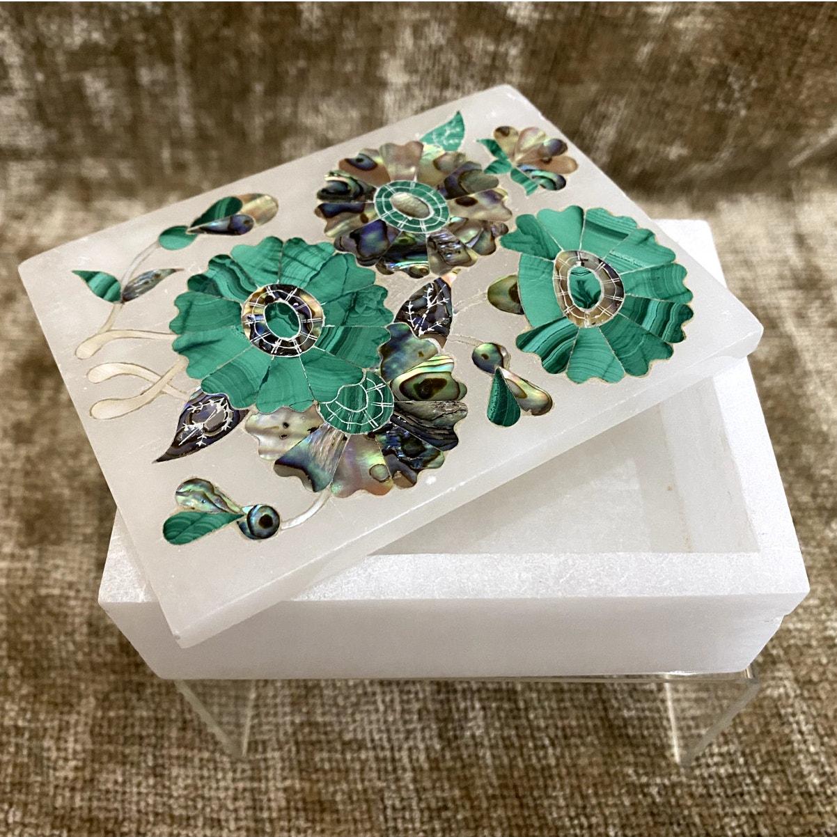 ヴォルテッラ産　アラバスター　工芸品　小物入れ ヴォルテッラ産 アラバスター 工芸品 小物入れ ヴォルテッラ産 アラ