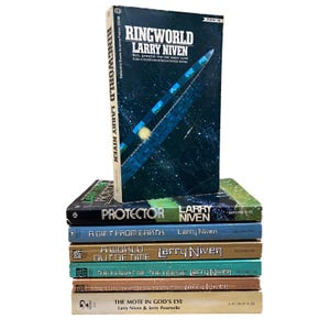 Vintage Larry Niven Sci-Fi Paperback Lot (7) Ringworld Protector Mote