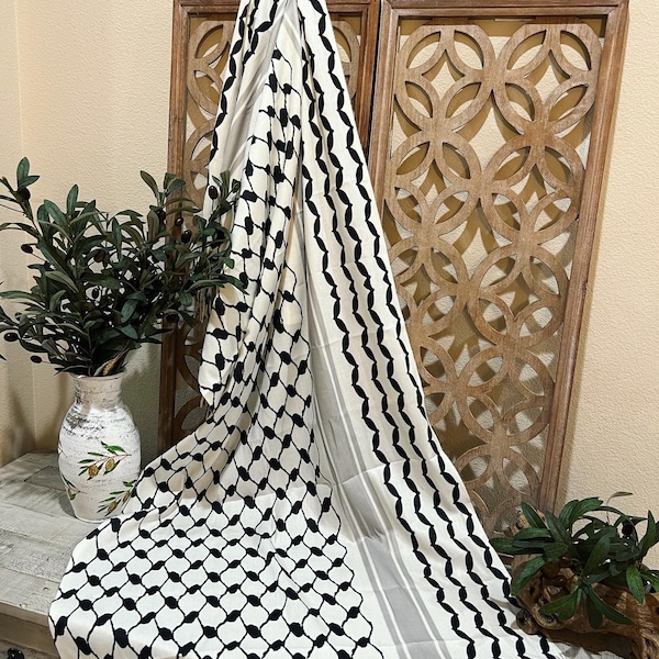 Palestine Kuffiya shawl or scarf | Palestinian Accessories | Palestine Gift | Palestinian Clothes |
