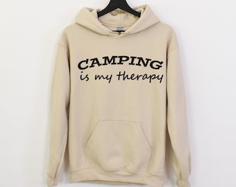 Le camping est ma chemise de thérapie, chemise de camping, sweat-shirt de camping, sweat à capuche de camping, chemise extérieure, cadeau de camping, cadeau d'amant de nature