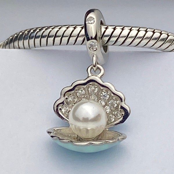 Legend Of The Sea Pearl In Shell Clam CZ Dangle Charm Bead Compatible With a Pandora Bracelets Genuine 925 Sterling Silver