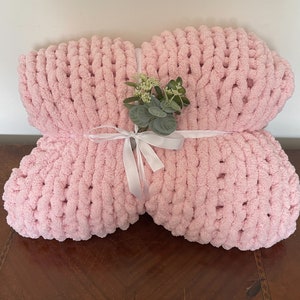 Hand Knit Chunky Knit Blanket, Cozy Blanket, Chunky Blanket, Knit Blanket, Chunky Knit Throw, Chenille, Baby Gifts, Mothers Day