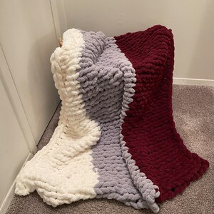Chenille Hand Knit Blanket, Cozy Blanket, Chunky Blanket, Chunky Knit Throw, Chenille, Baby Gift, Mothers Day, Knitted Blanket