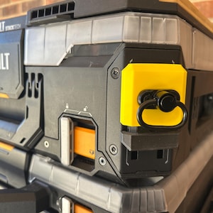 ToughBuilt StackTech - Swivel Ring Clip